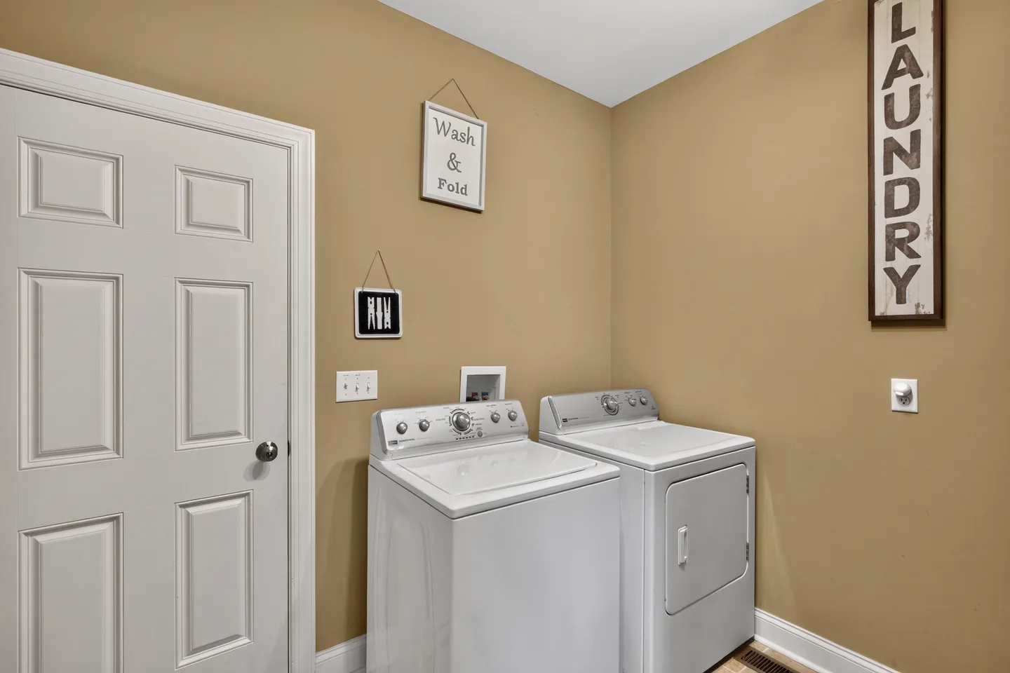 Home photo 28