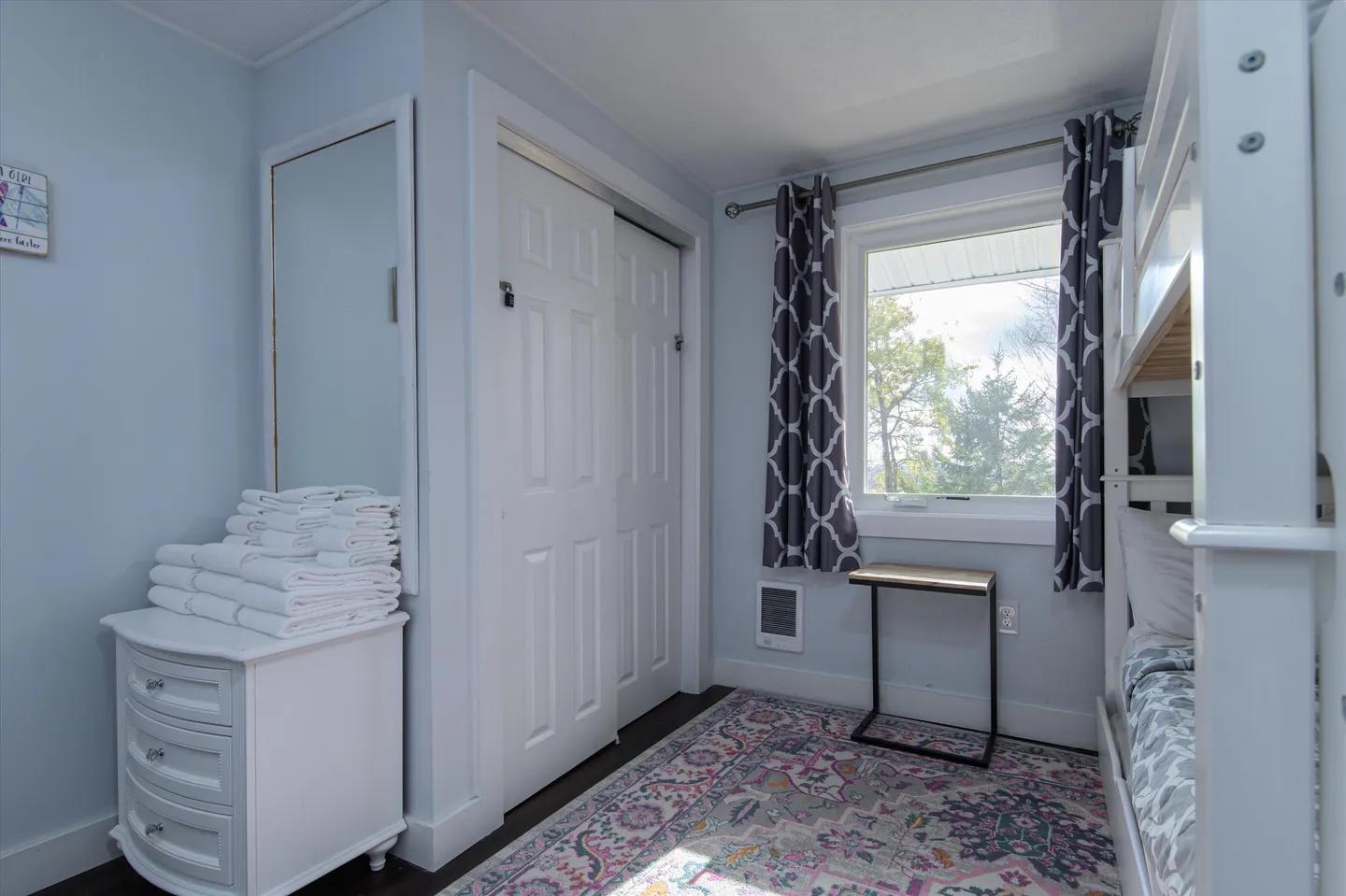 Home photo 24