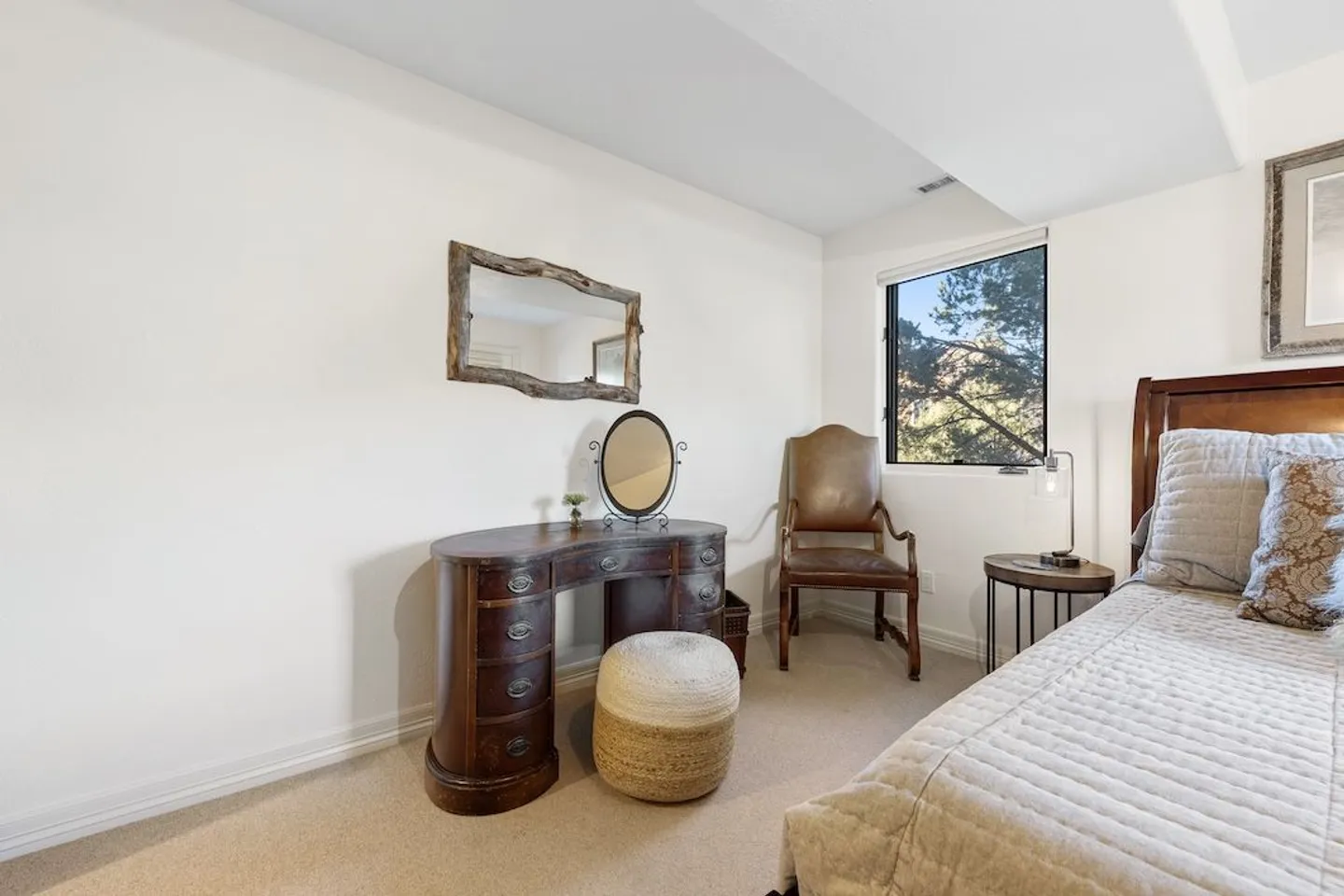Home photo 23