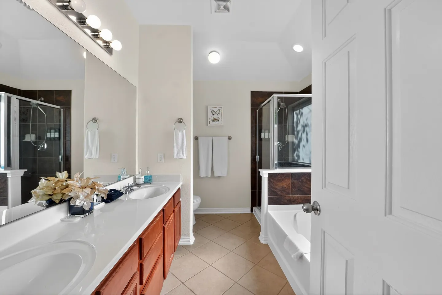 Home photo 17