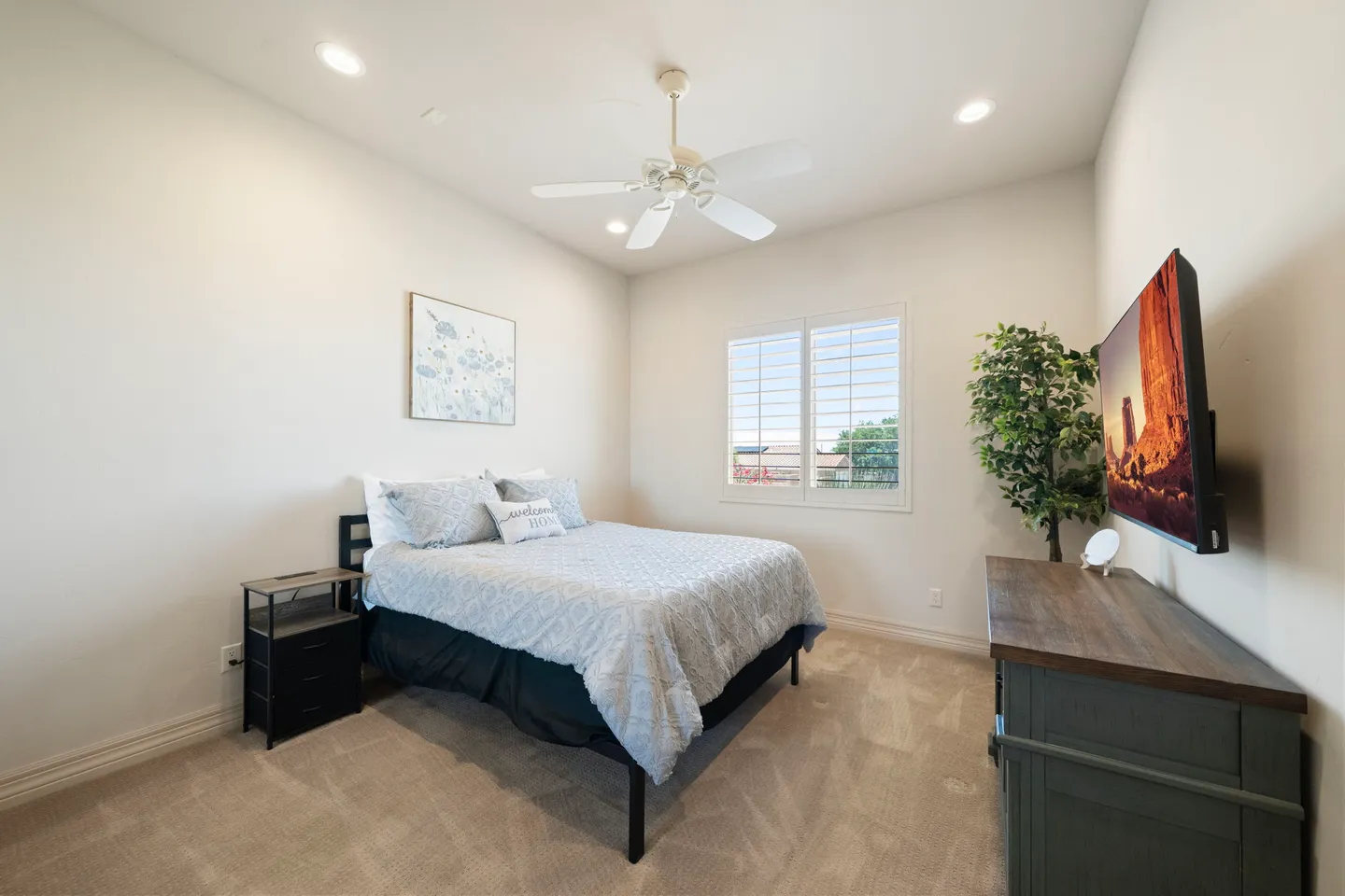 Home photo 19