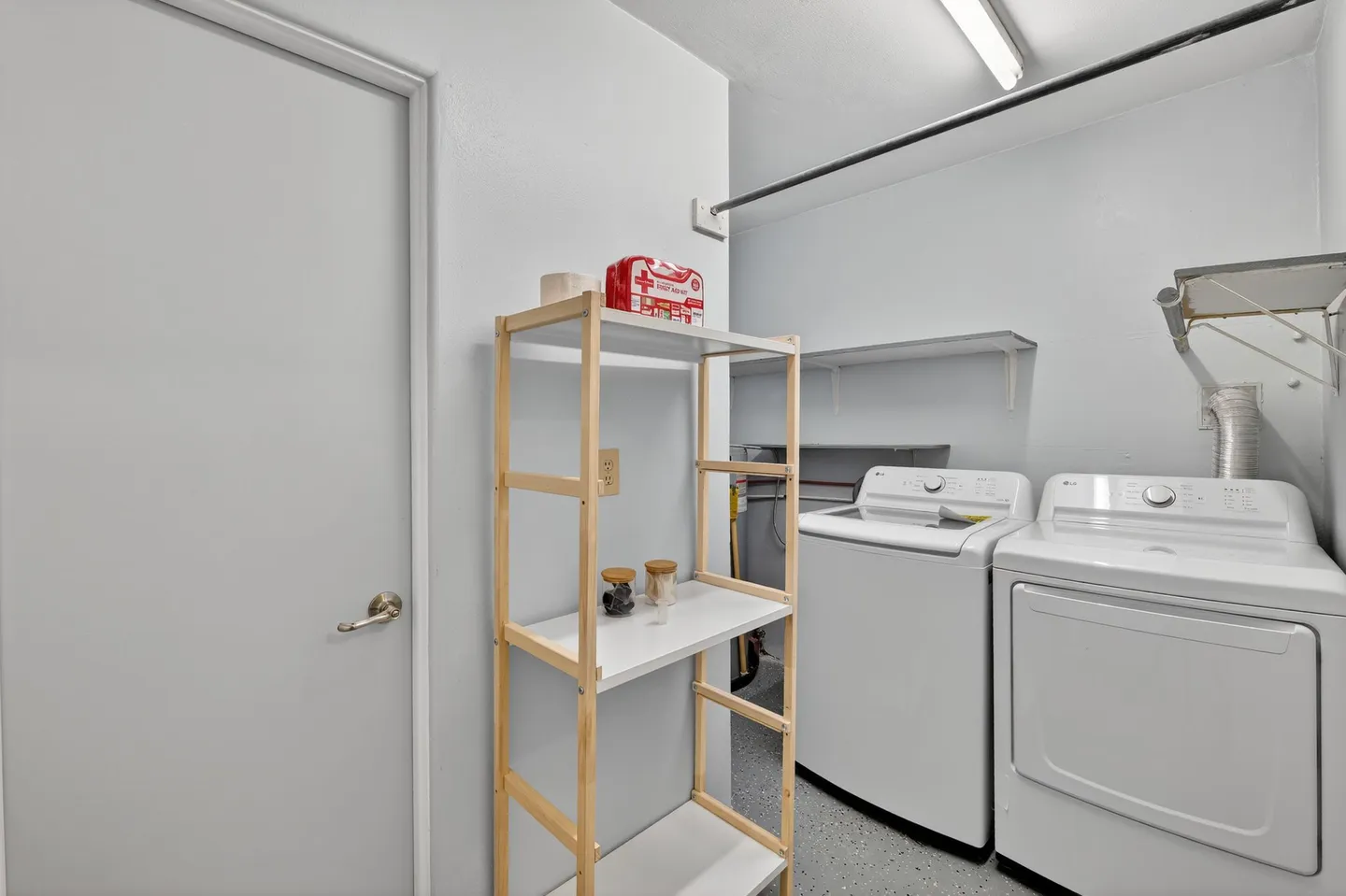 Home photo 34