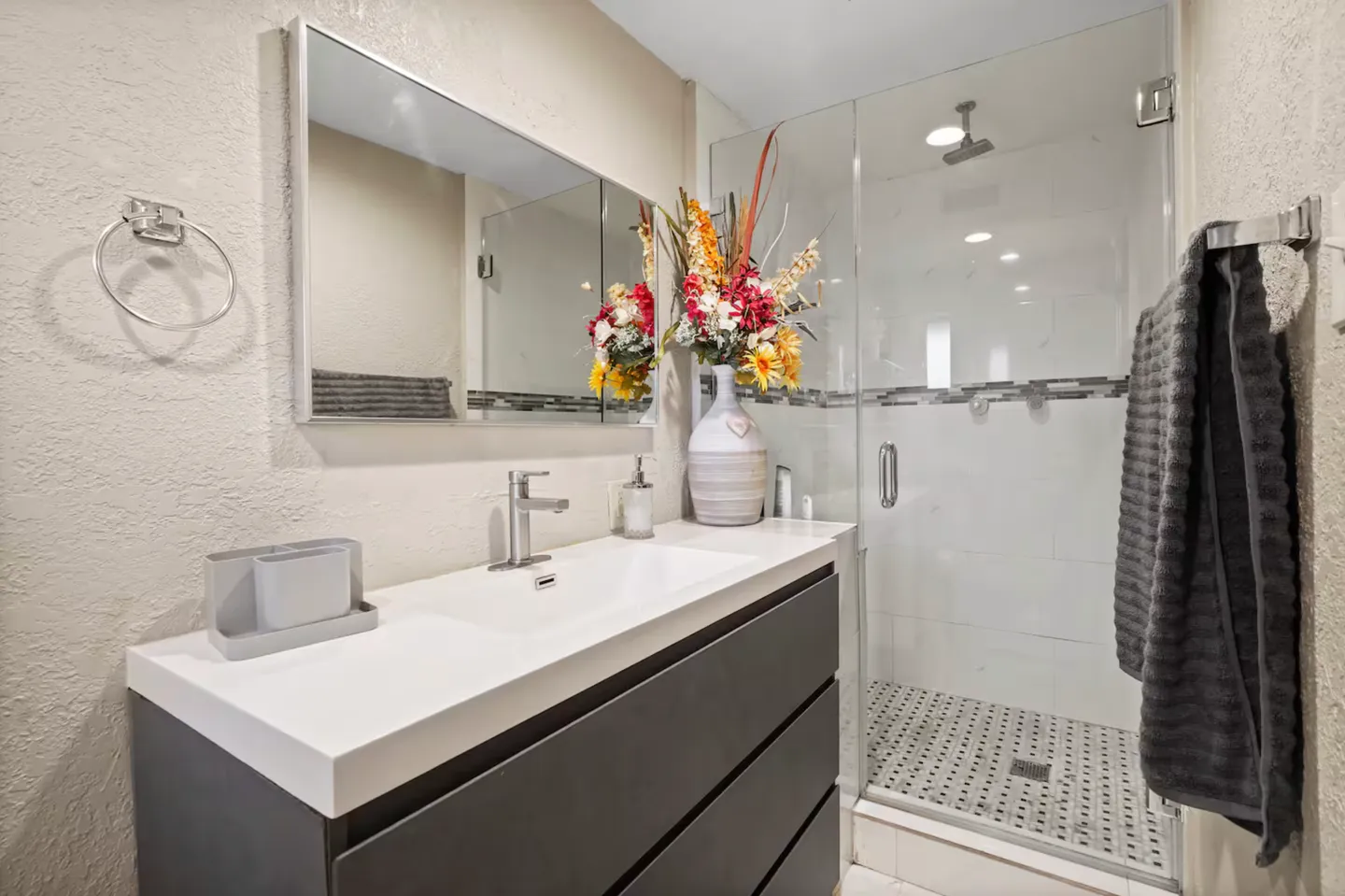 Home photo 27