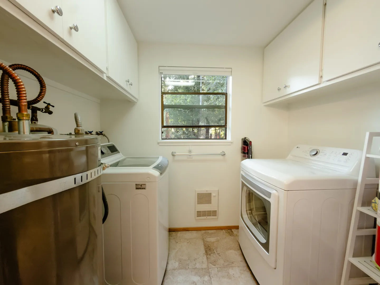 Home photo 36