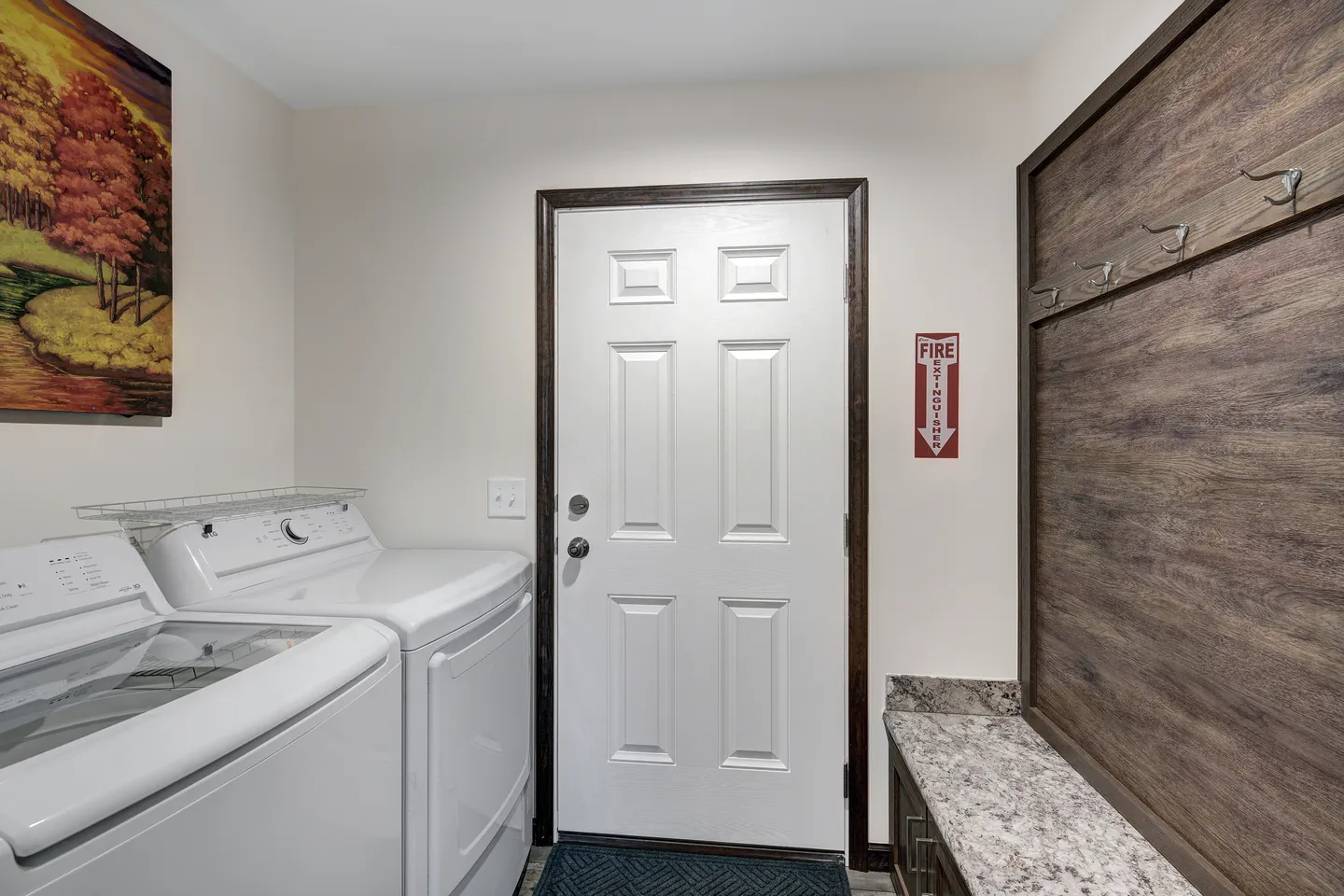 Home photo 19