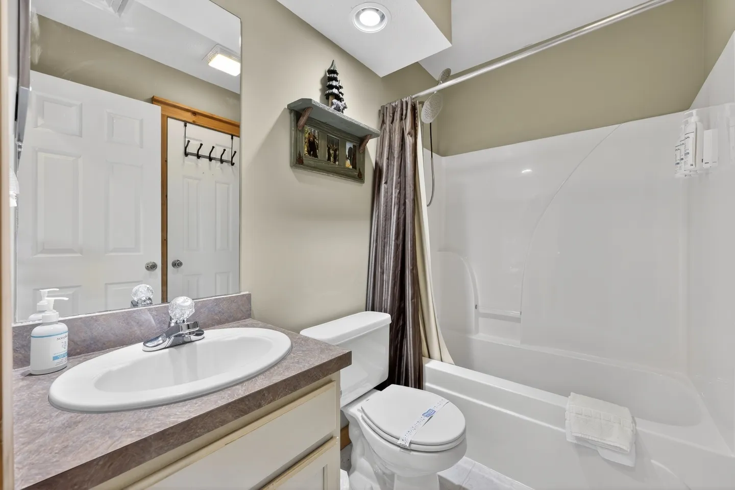 Home photo 37