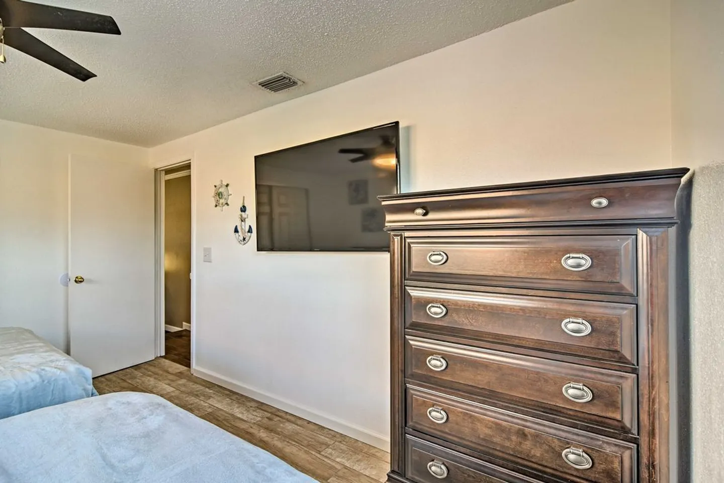 Home photo 18