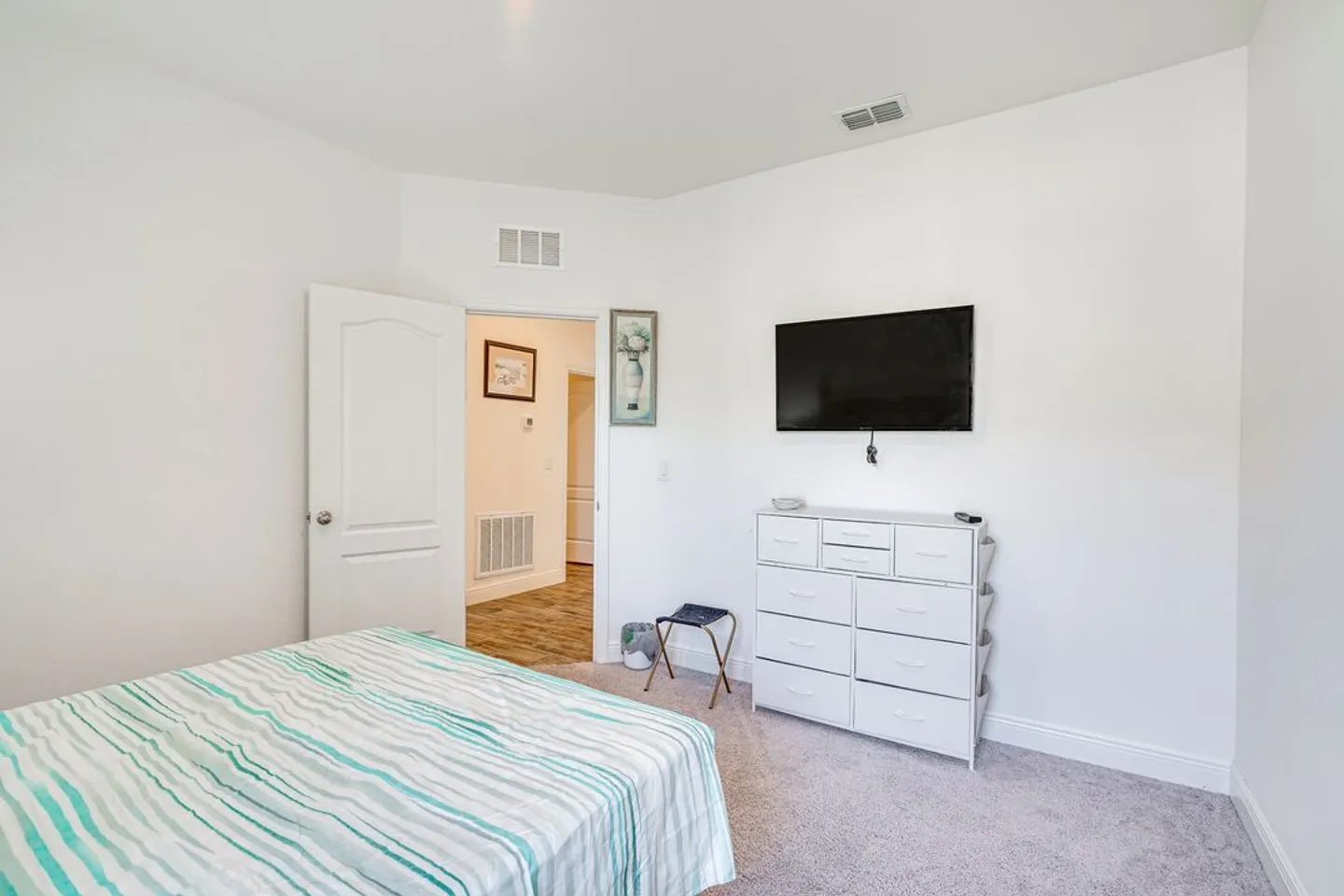 Home photo 18