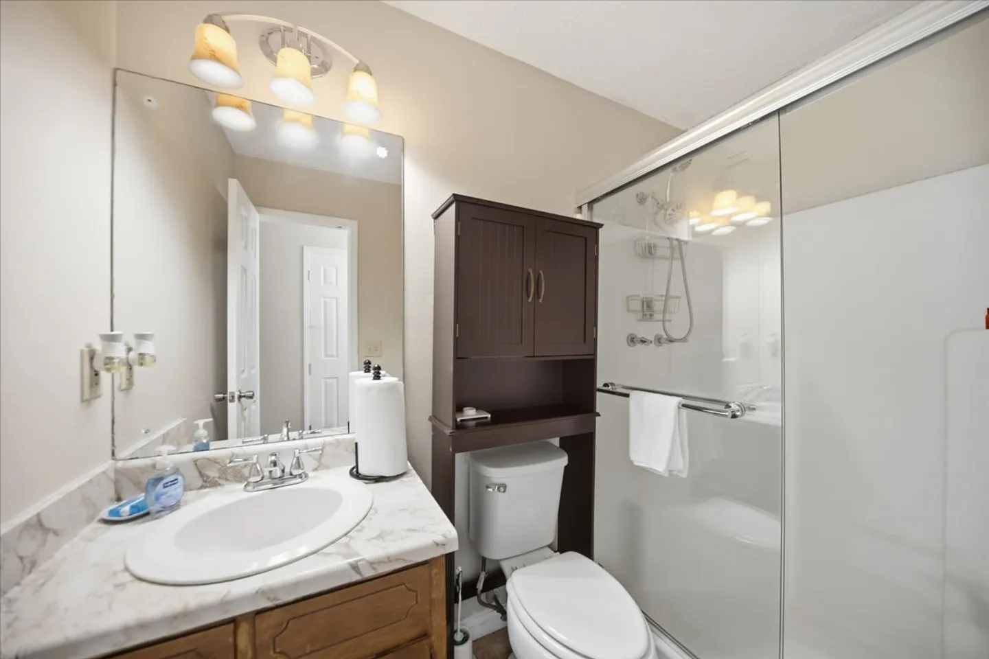 Home photo 17
