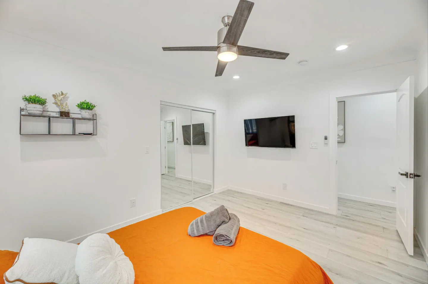 Home photo 17