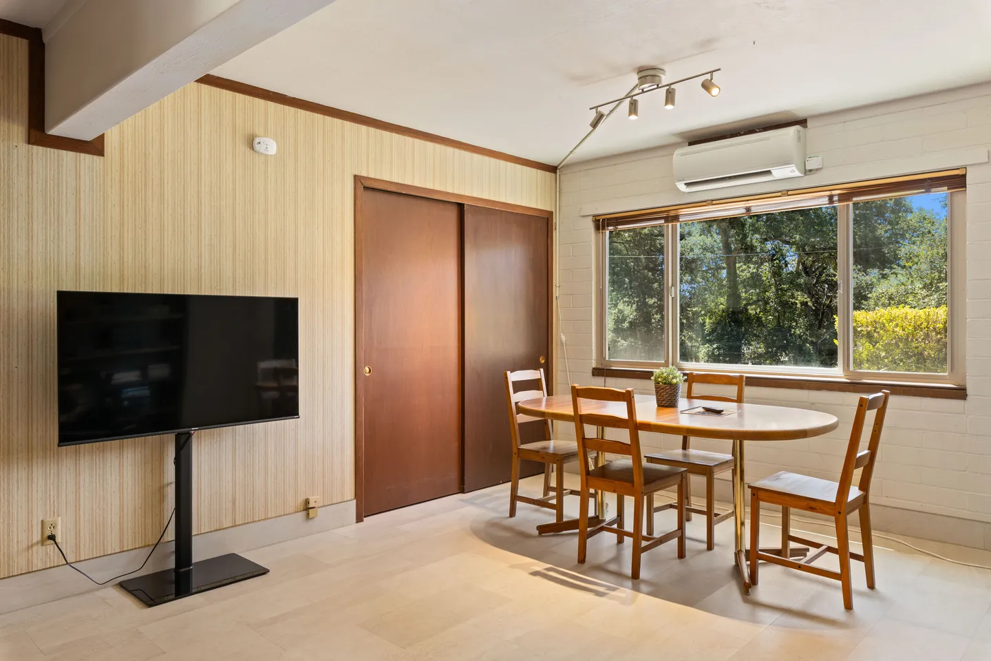 Home photo 13