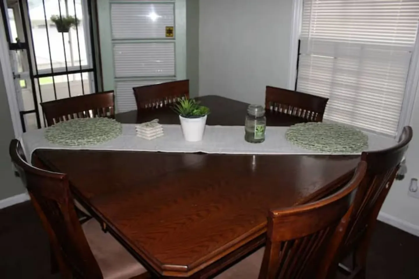 Home photo 22