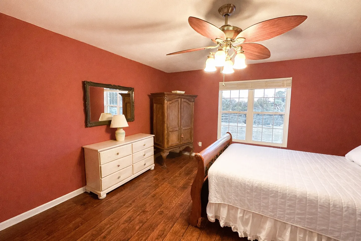 Home photo 12