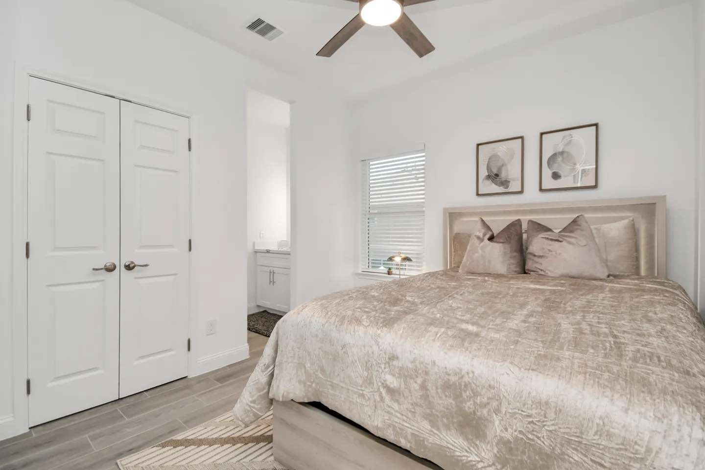 Home photo 19