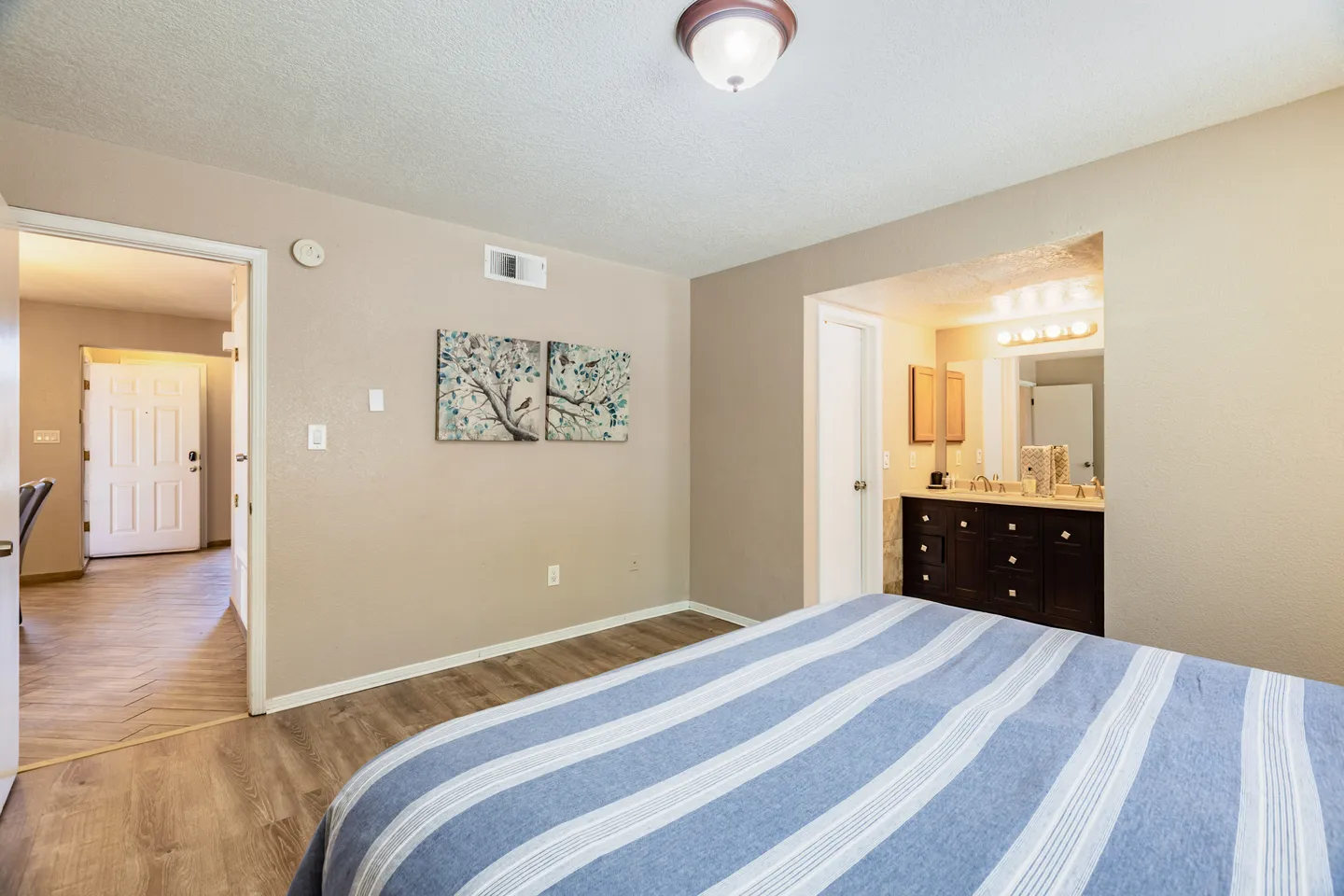 Home photo 17
