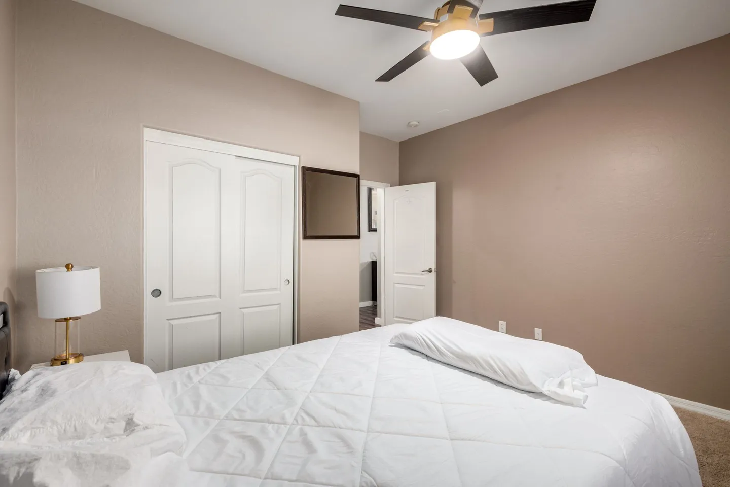 Home photo 14