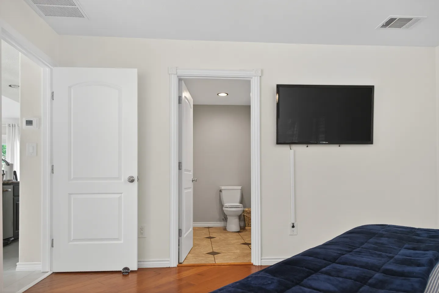 Home photo 16