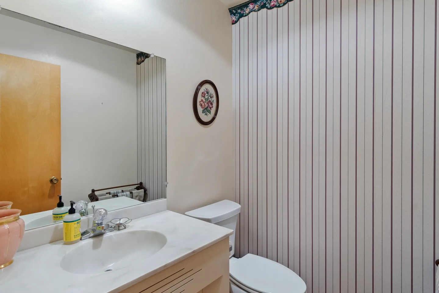 Home photo 38