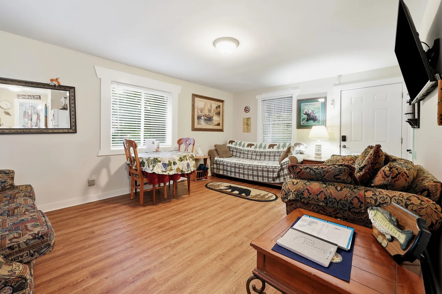 Home photo 68