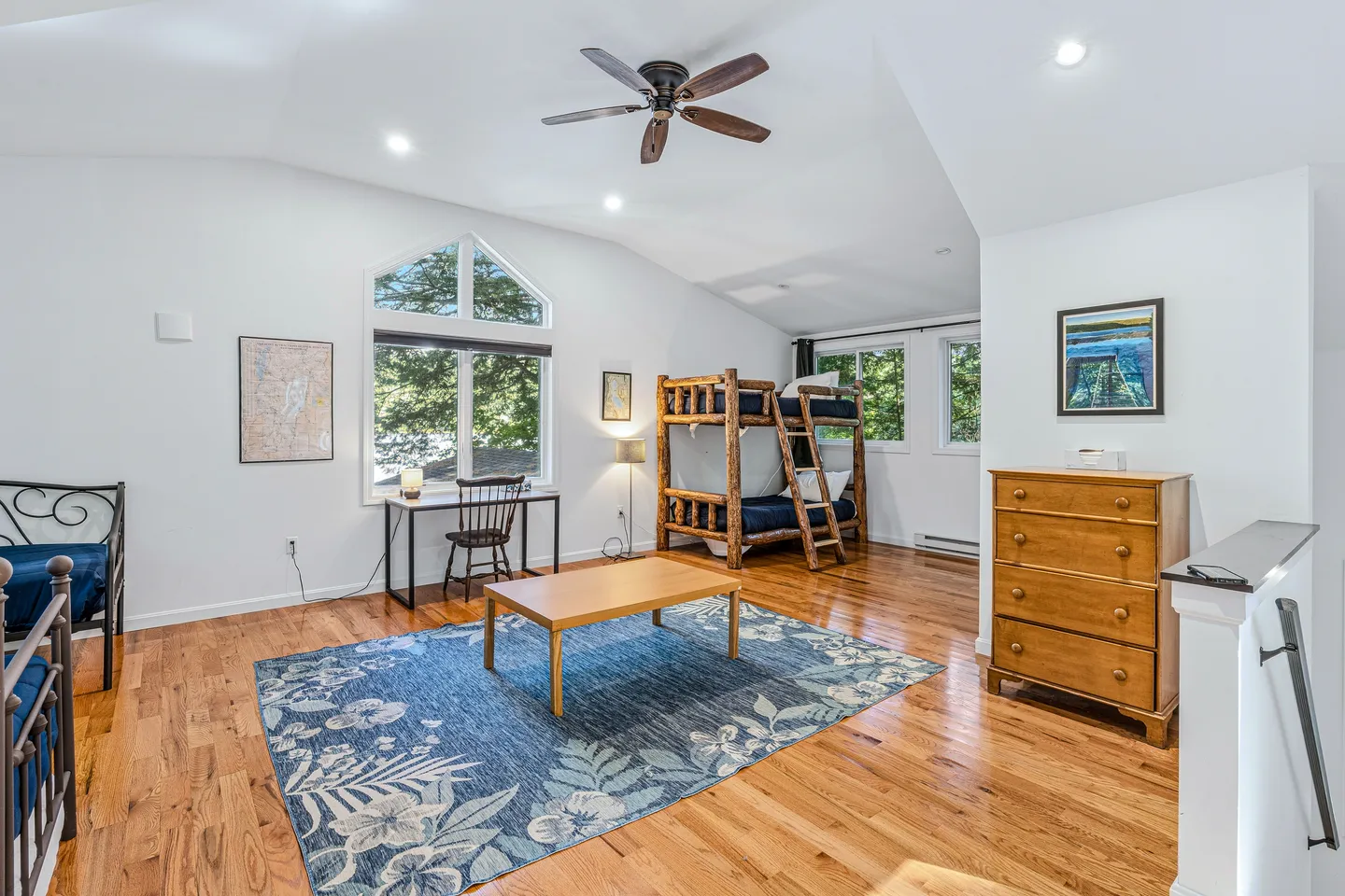 Home photo 35