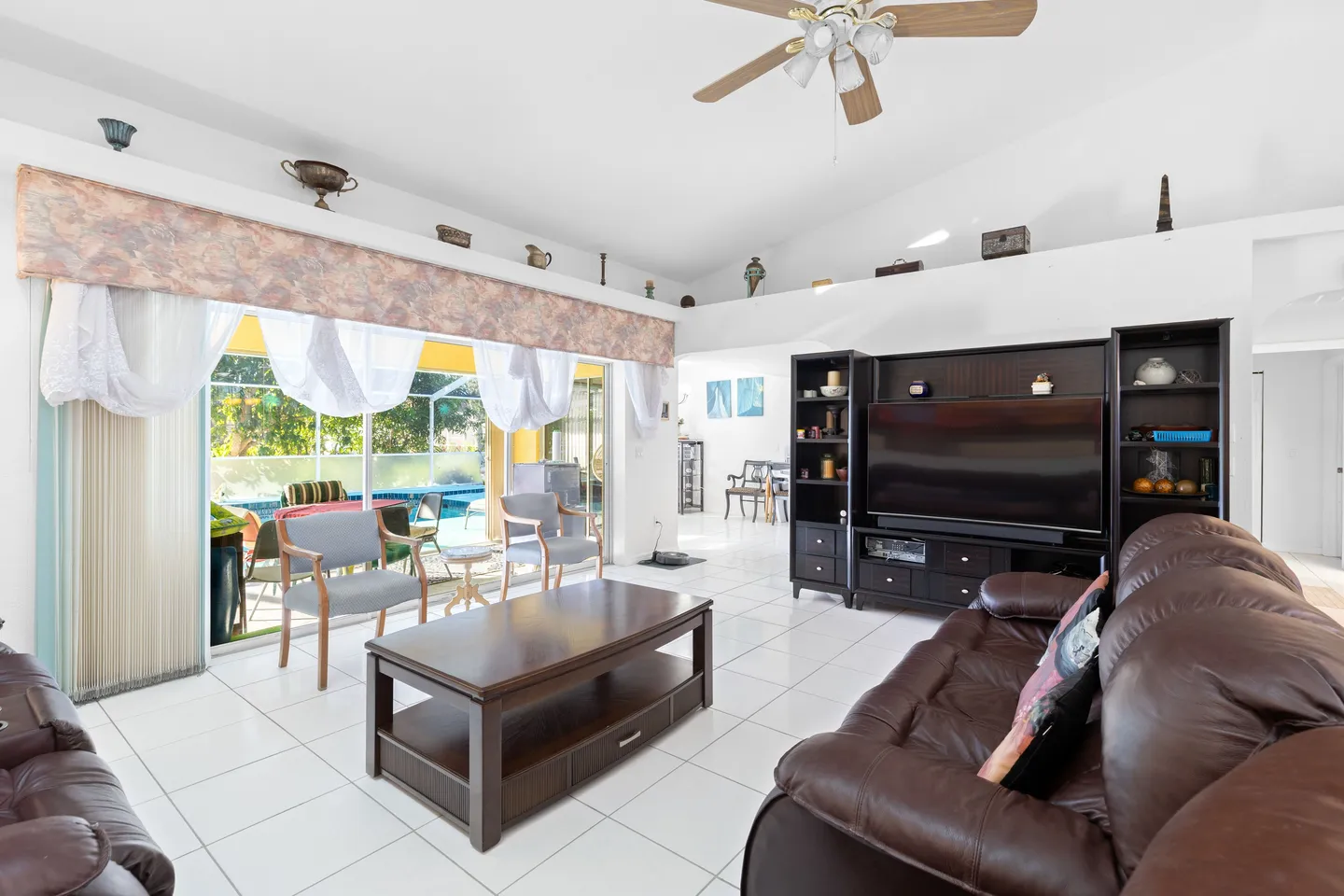 Home photo 12