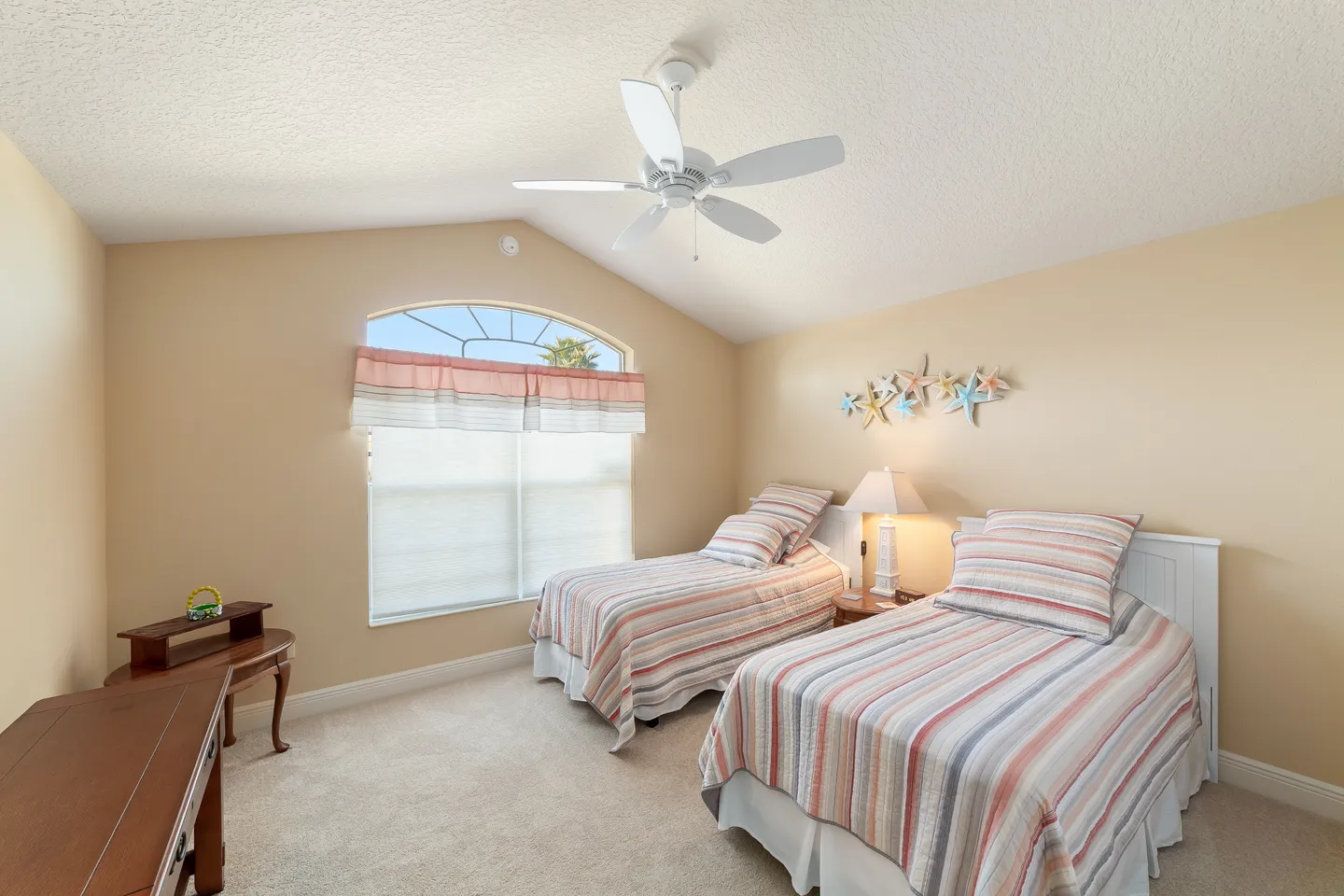 Home photo 21