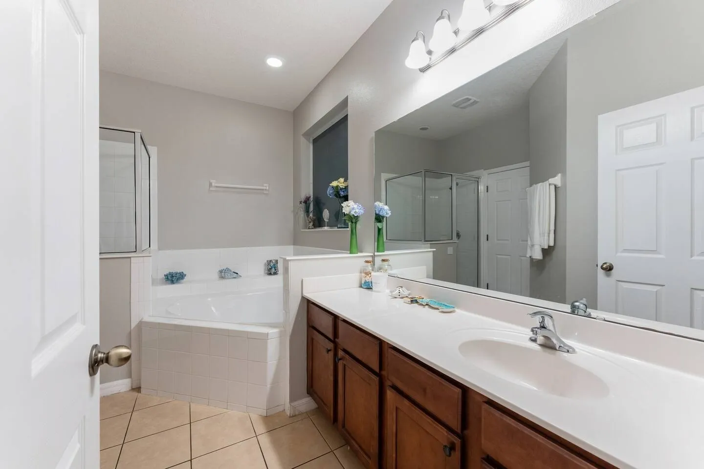 Home photo 37