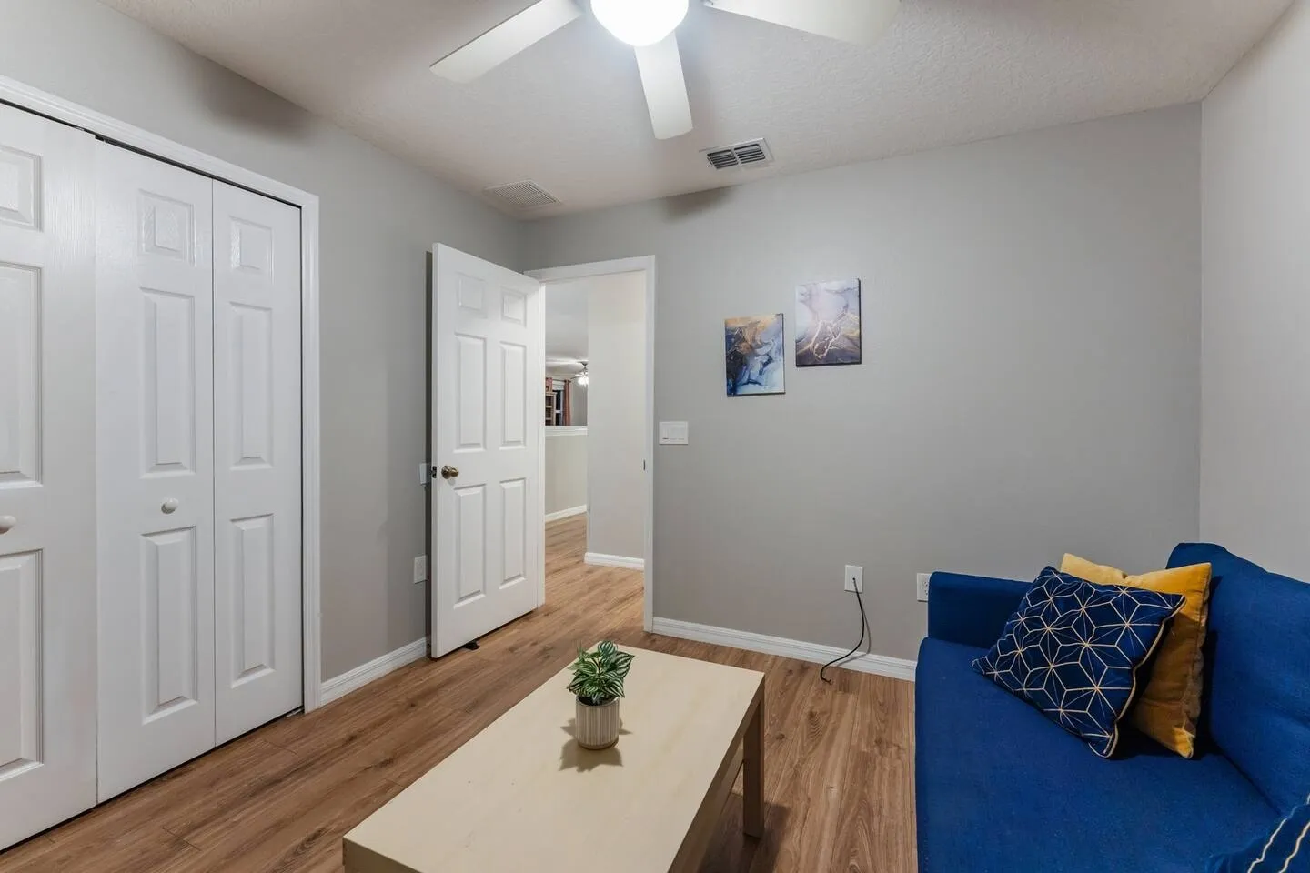 Home photo 19