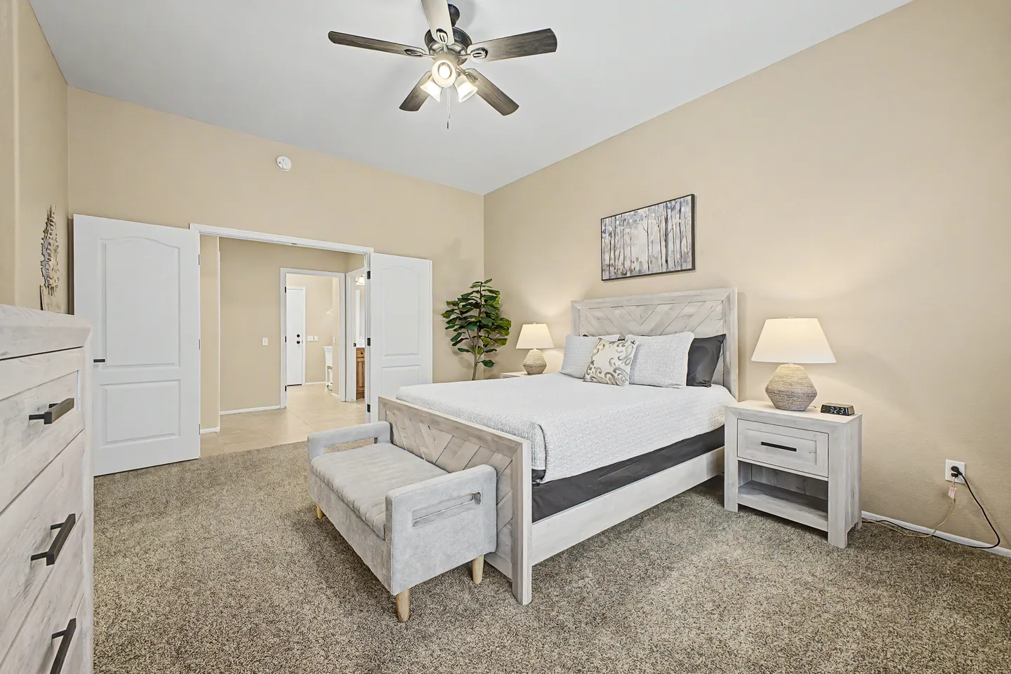 Home photo 17