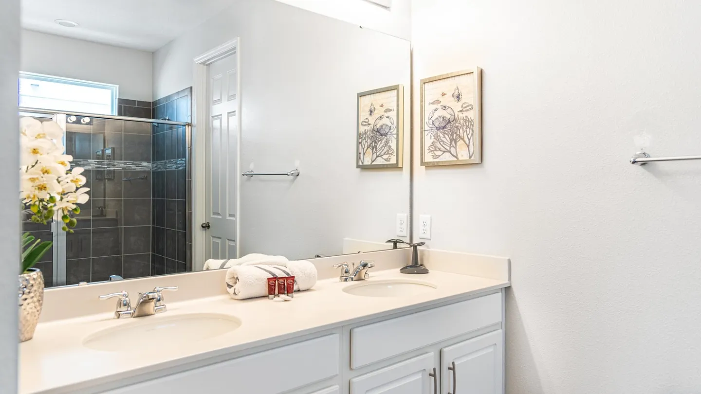 Home photo 14