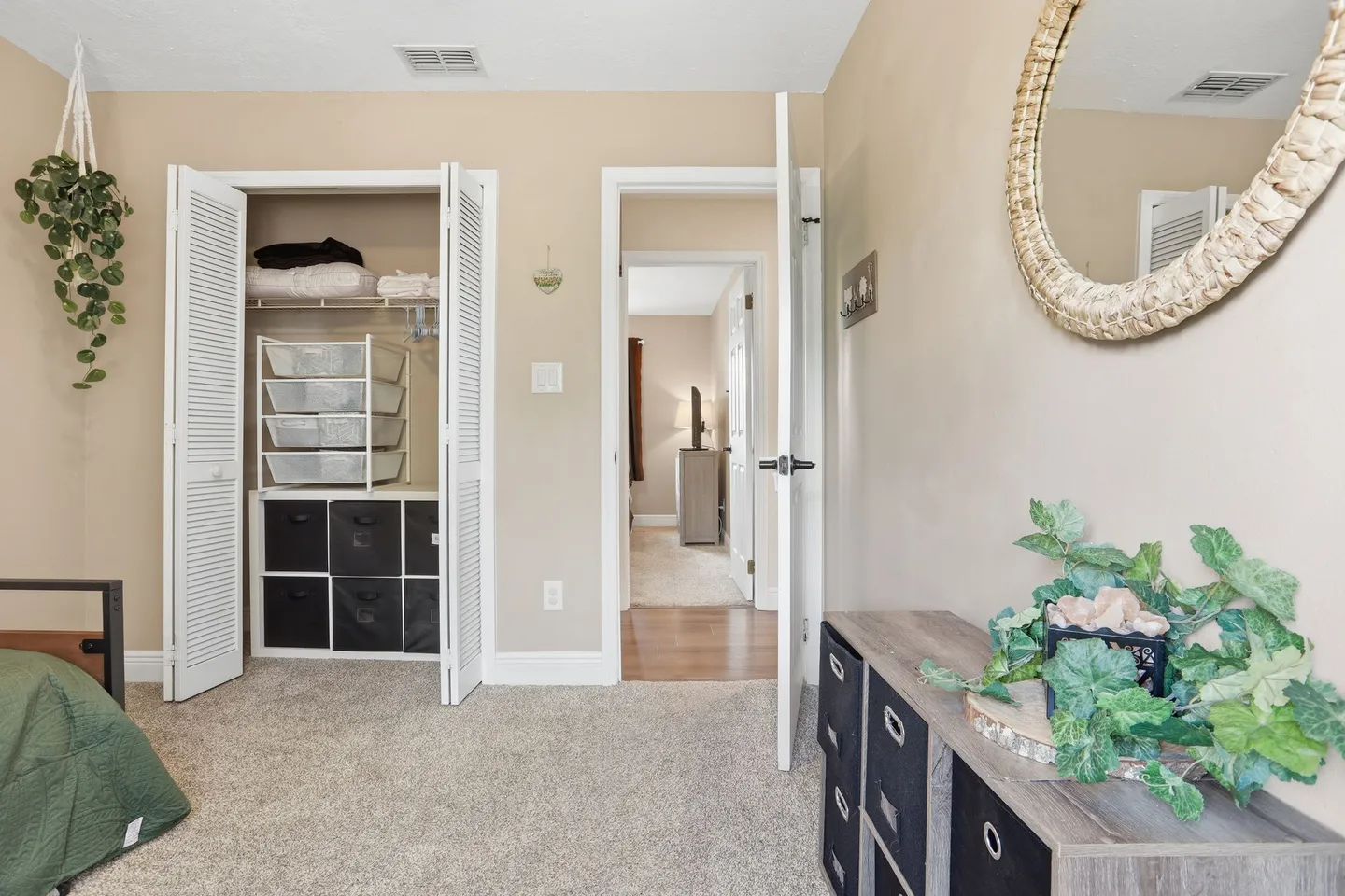 Home photo 19