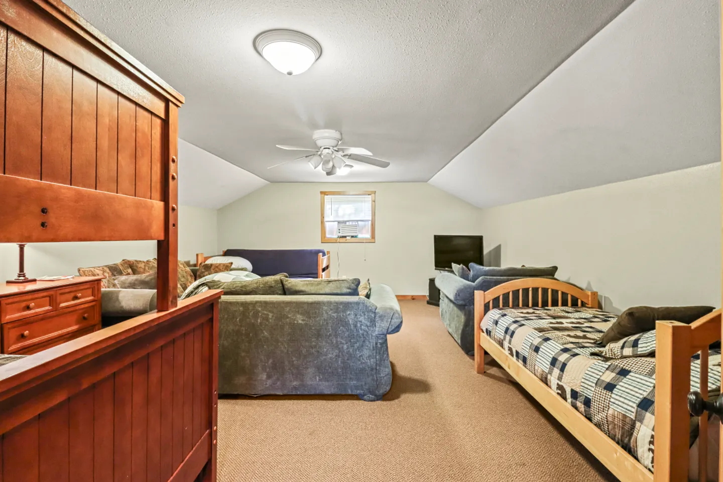 Home photo 70