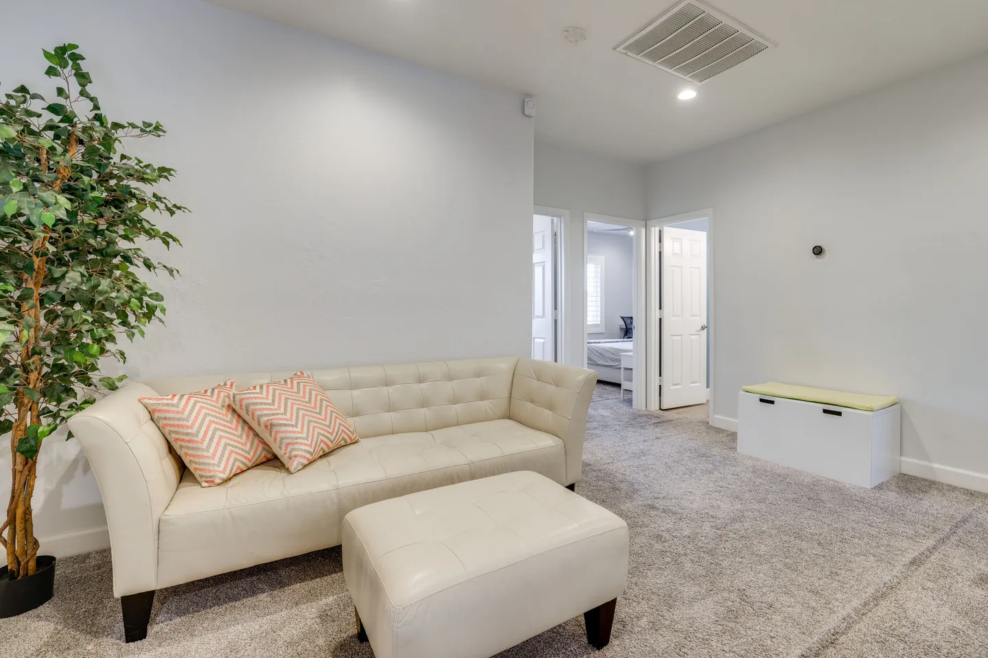 Home photo 19
