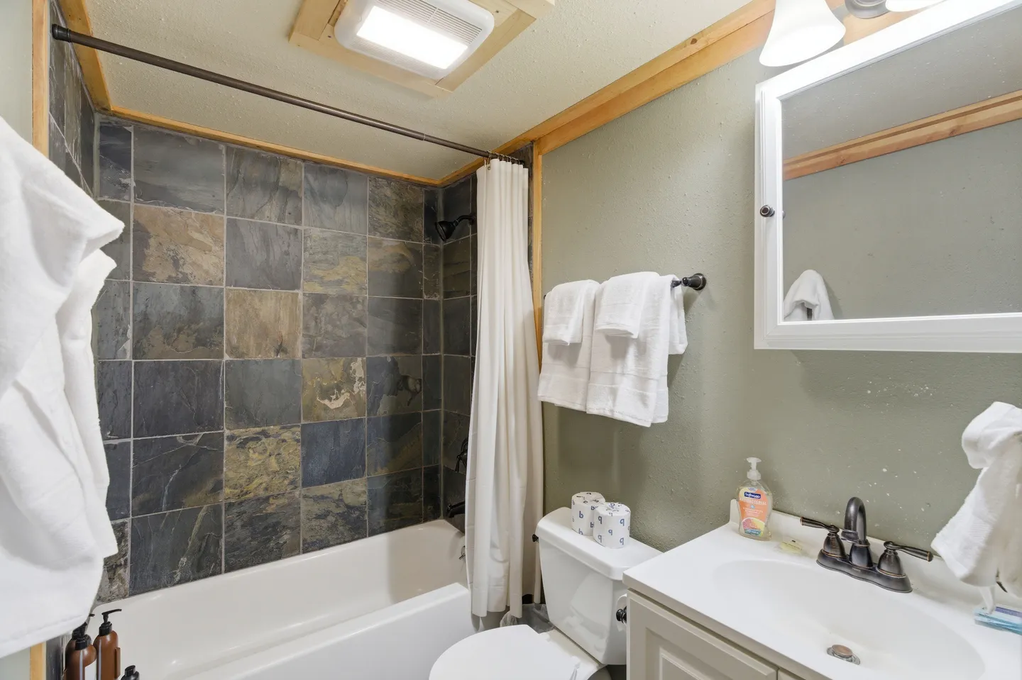 Home photo 12