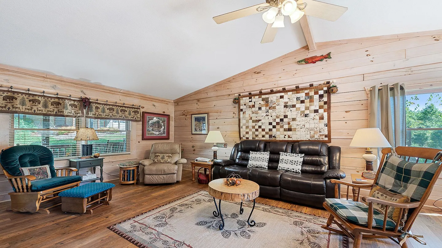 Home photo 12