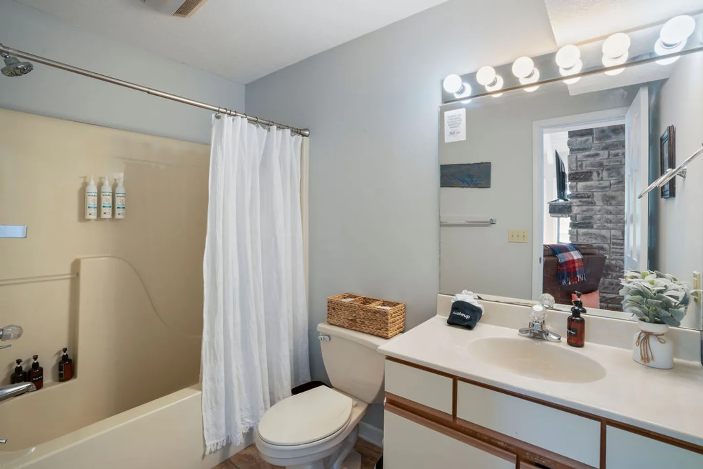 Home photo 19