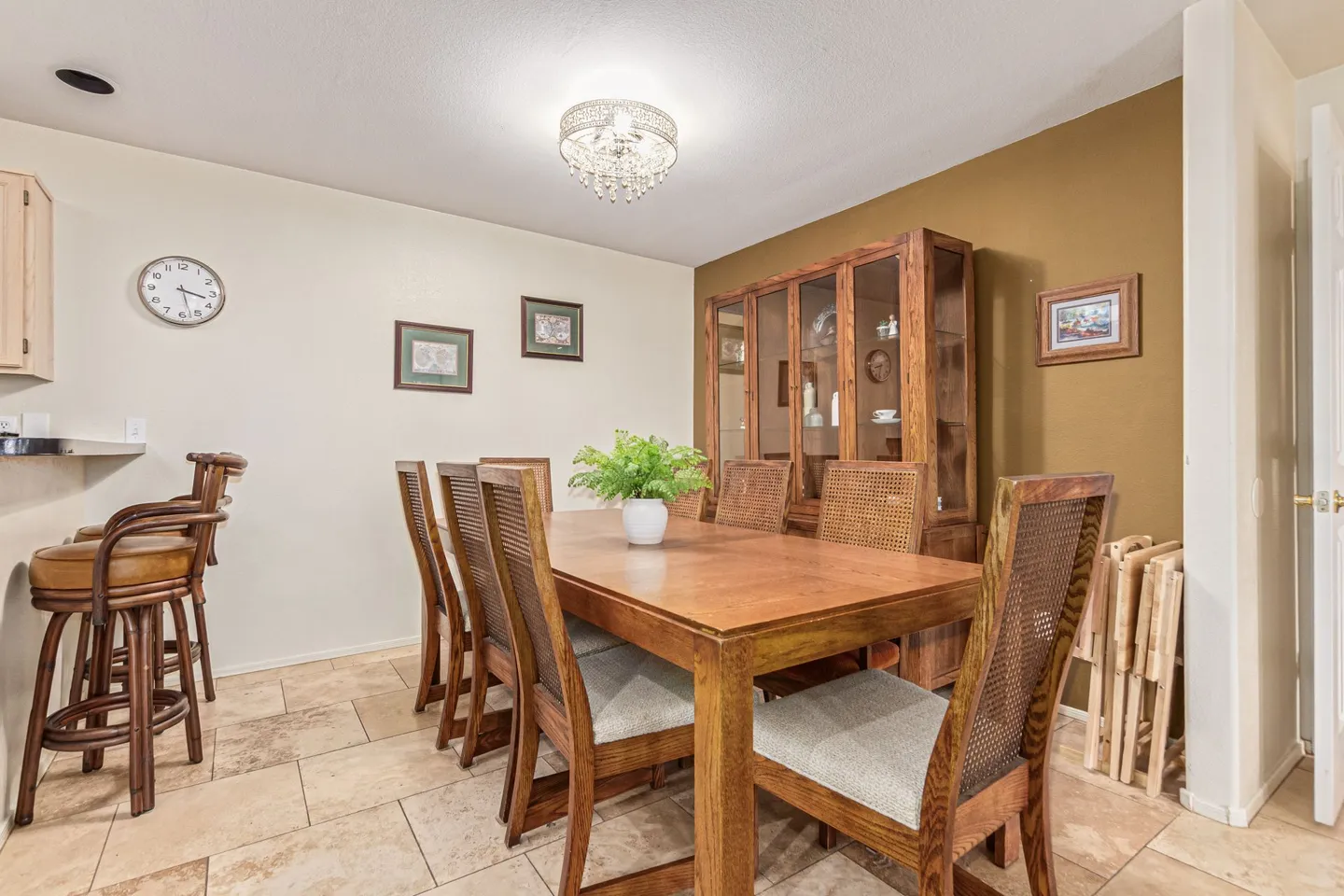 Home photo 5