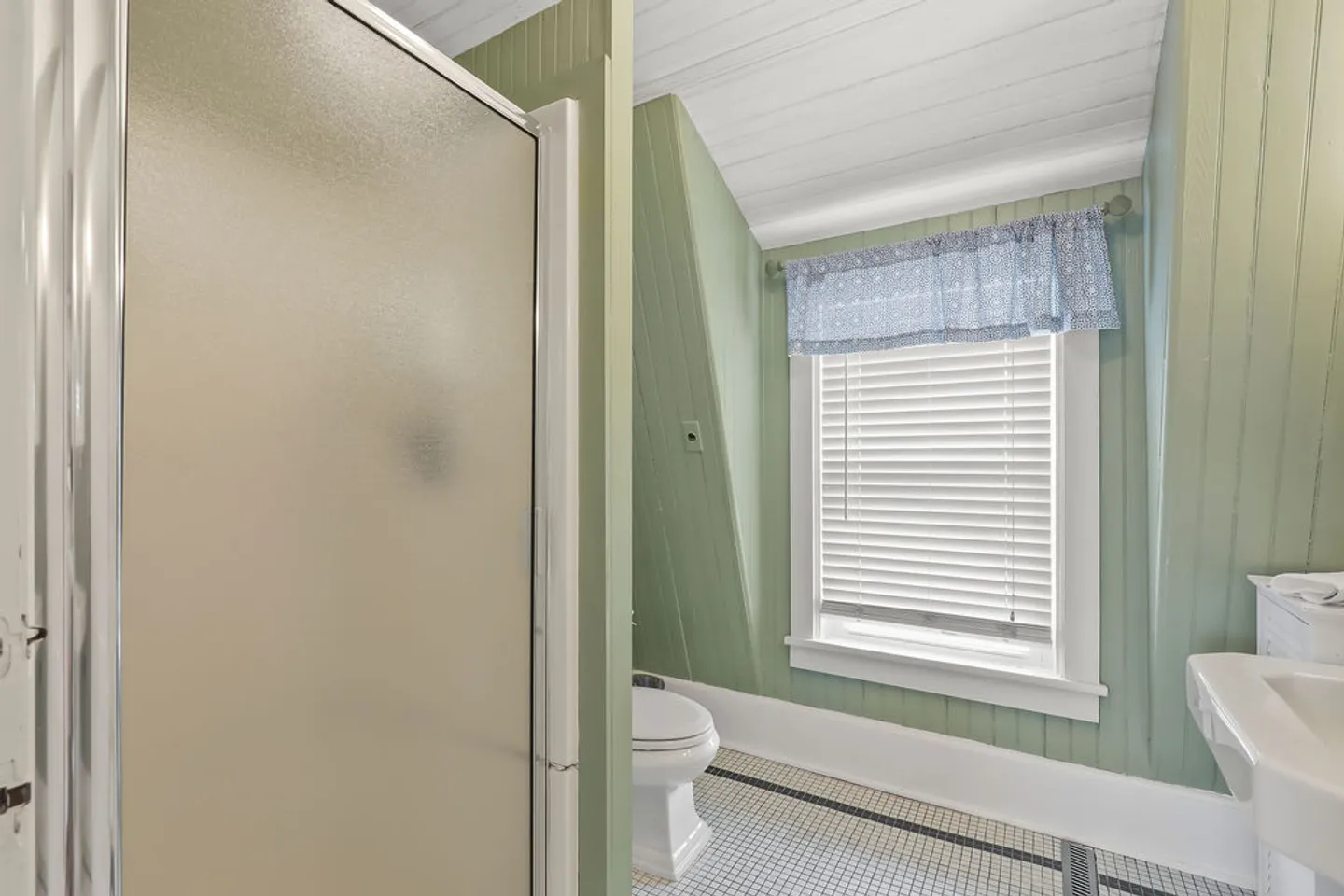Home photo 18