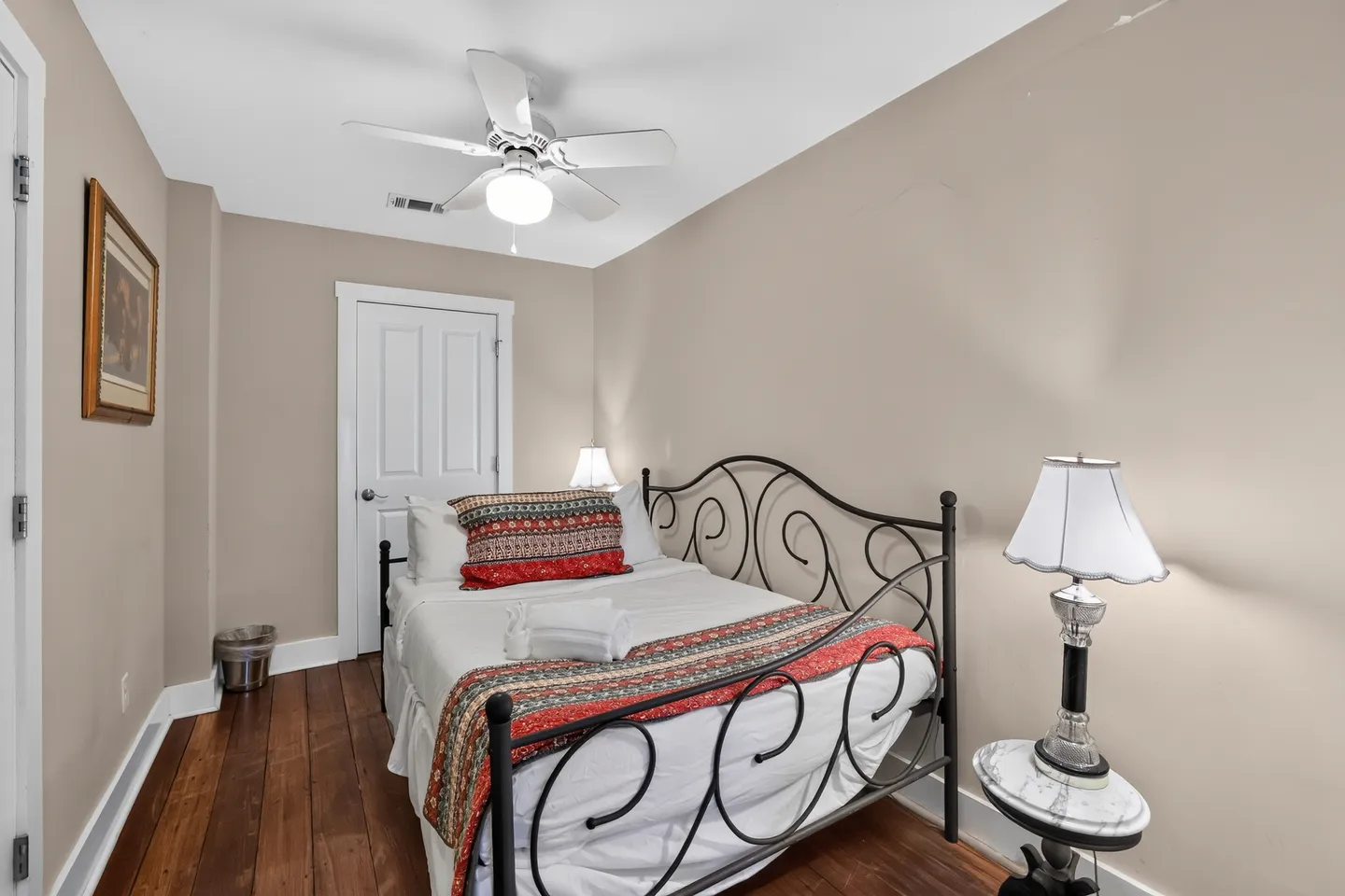 Home photo 19