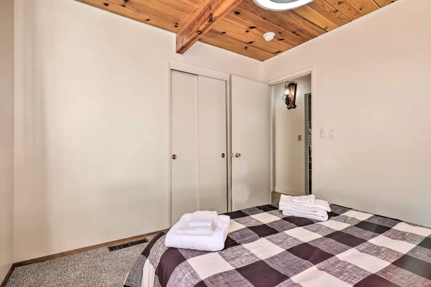 Home photo 19