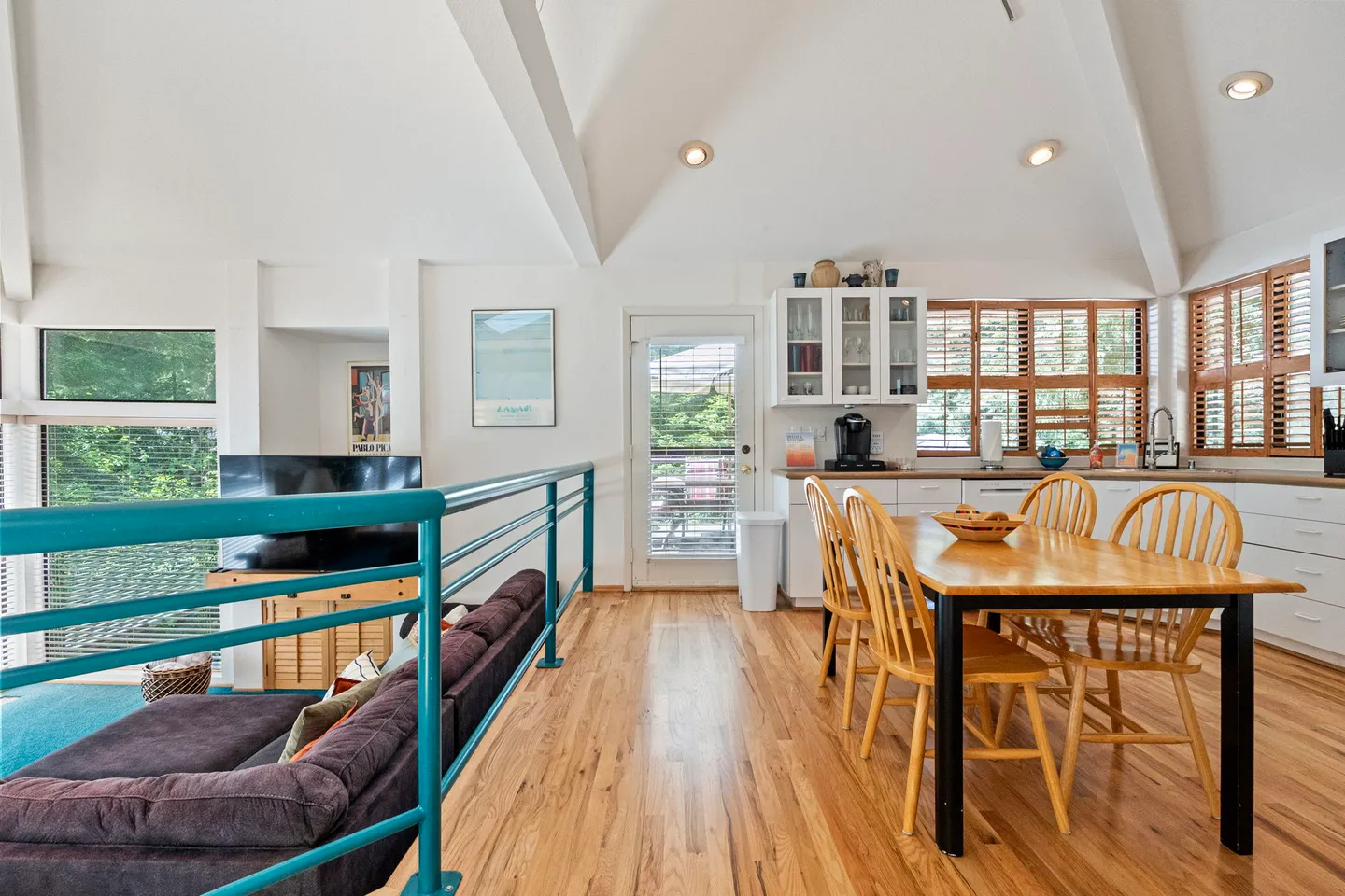Home photo 16