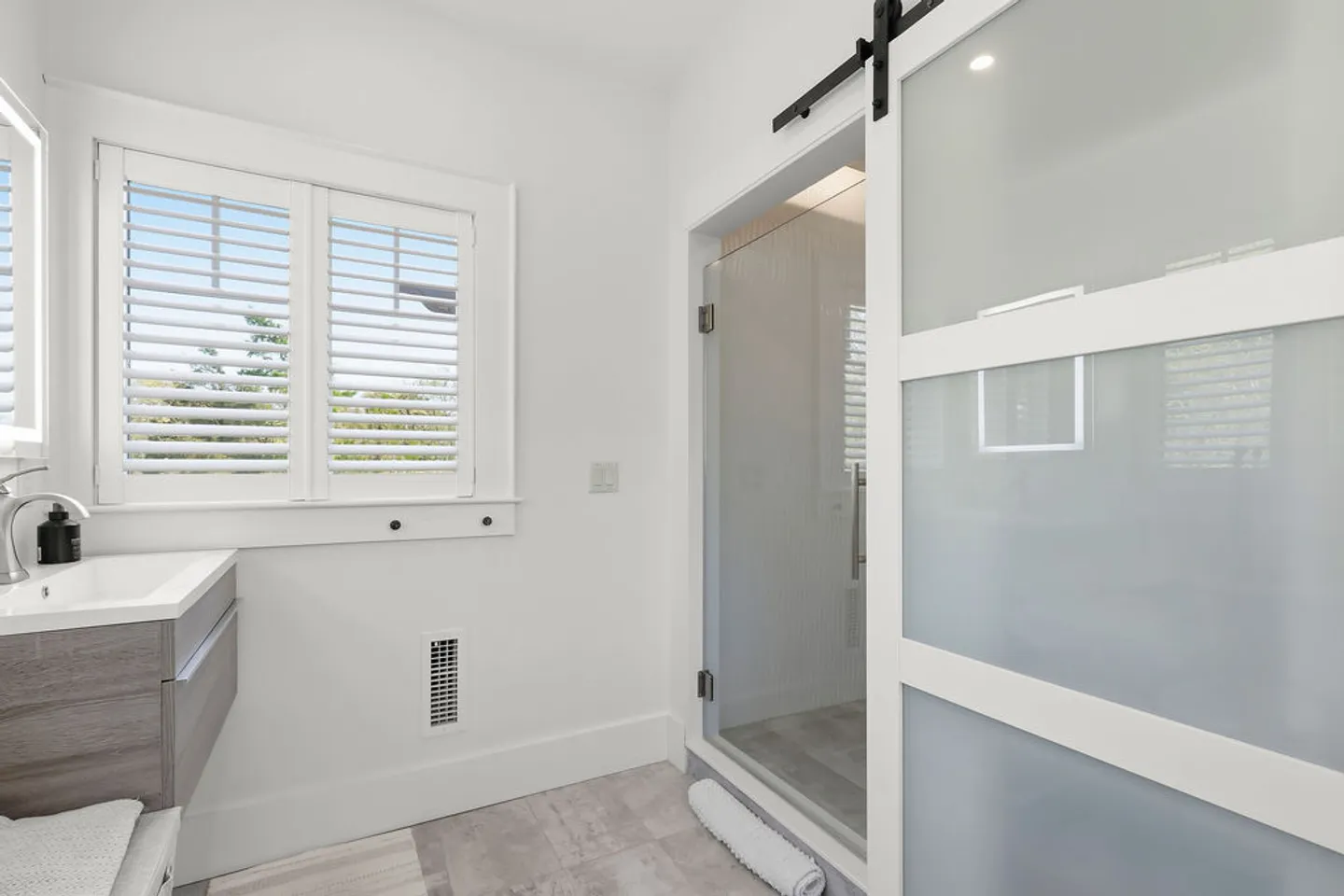 Home photo 26