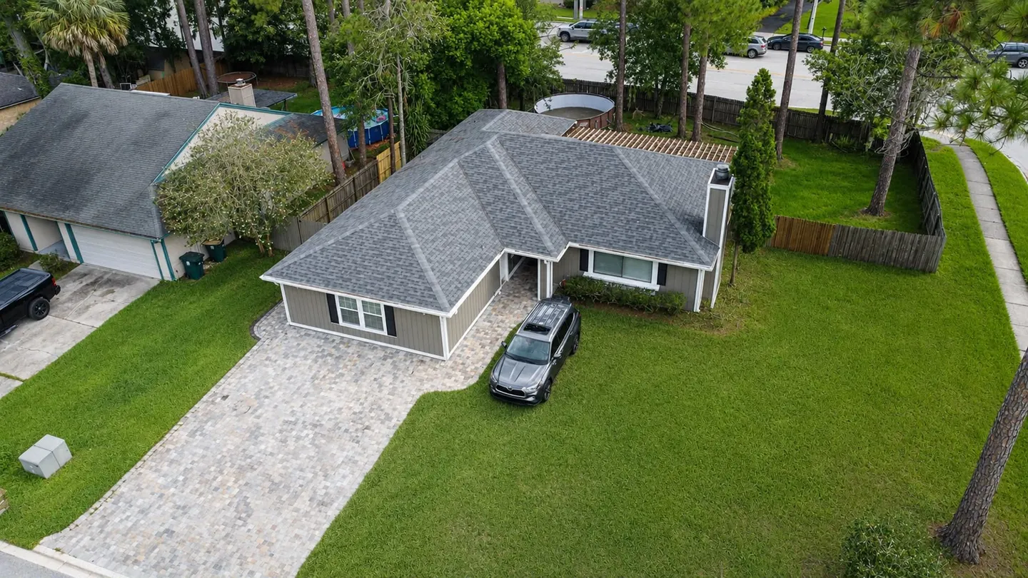 Home photo 24