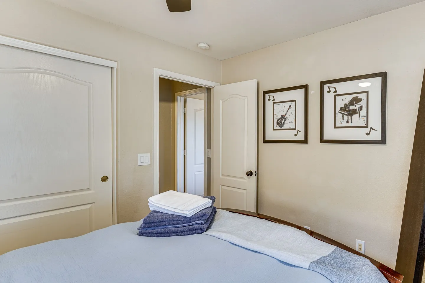 Home photo 16