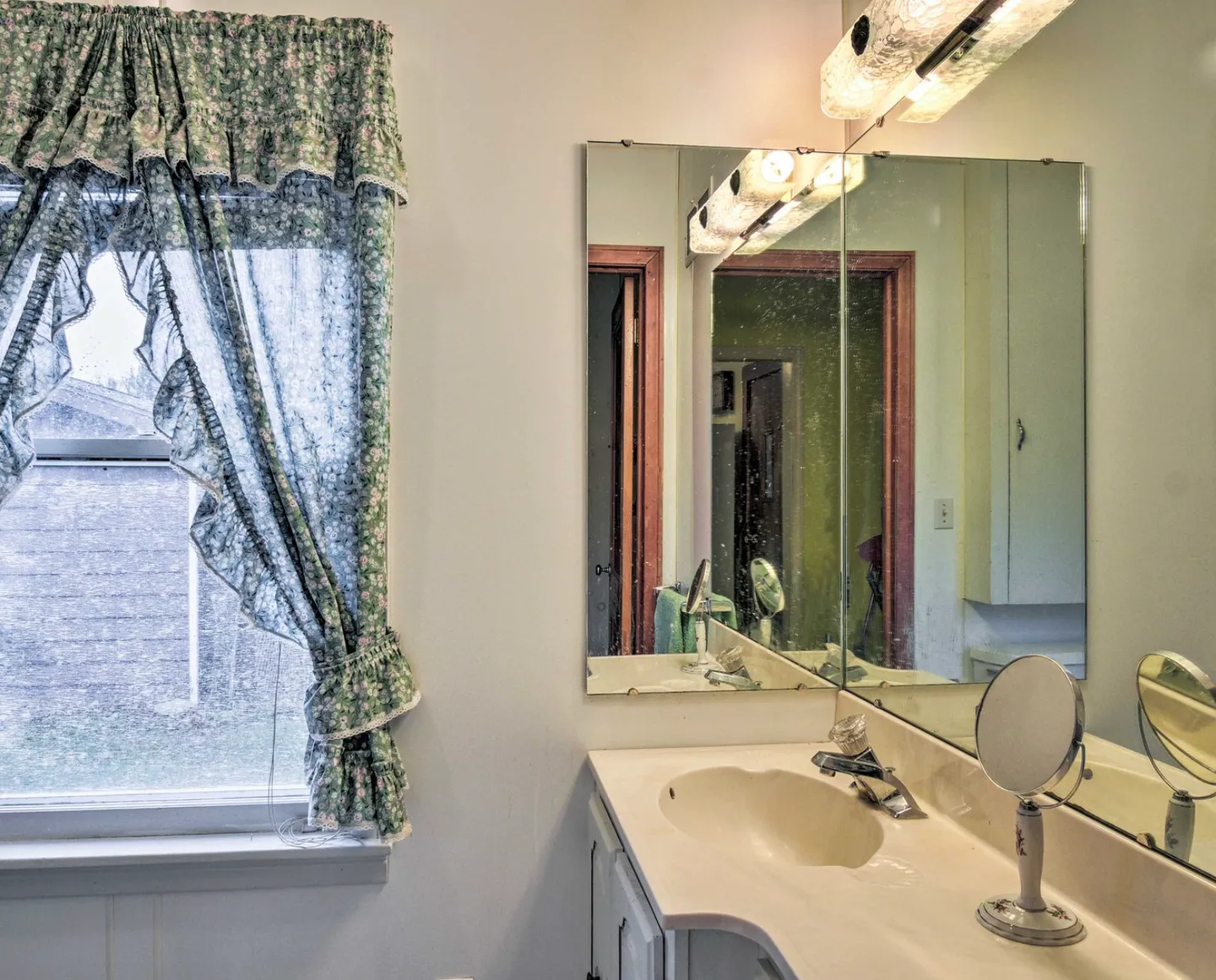 Home photo 19