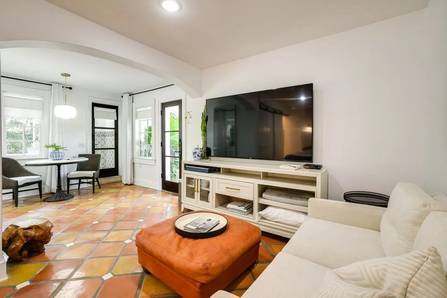 Home photo 5