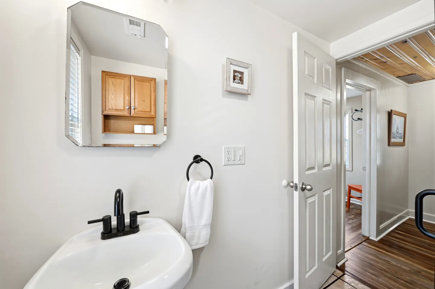 Home photo 19