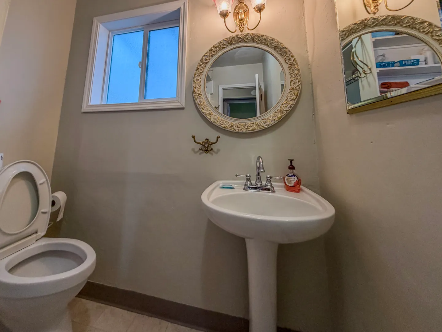 Home photo 19