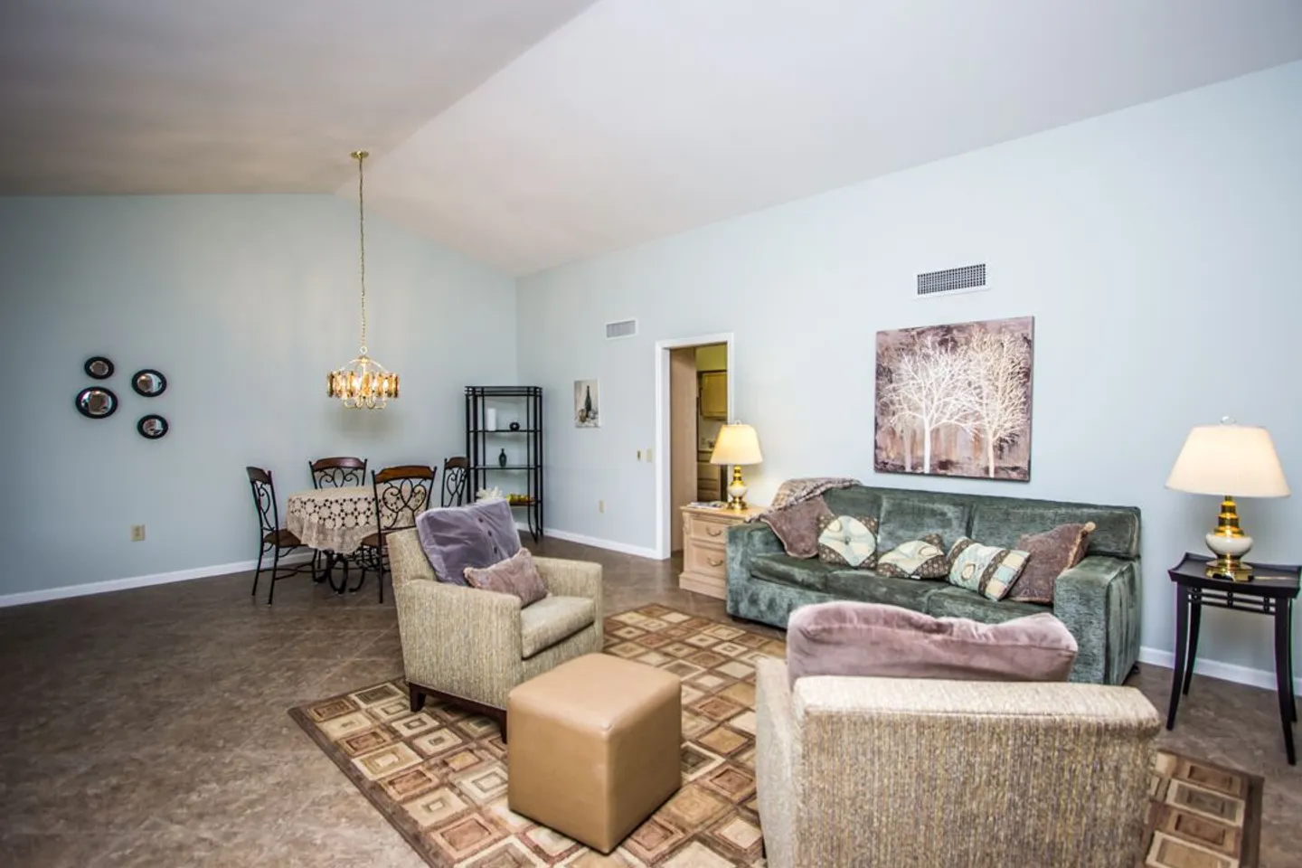 Home photo 19