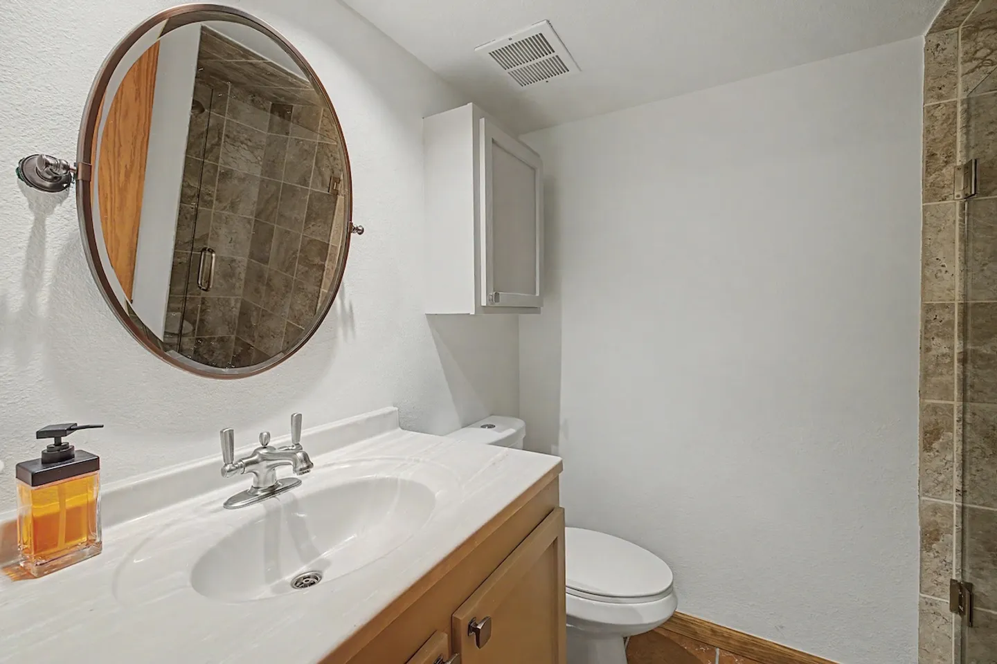 Home photo 19